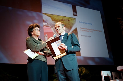 Maarten Hajer (directeur Planbureau voor de Leefomgeving) geeft na ieder gesprek een korte reflectie.