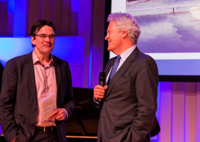 Wim Kuijken op het podium tijdens de Rivierendag 2016