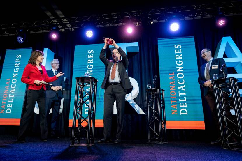 Uitreiking van het Zonnetje op het Deltacongres 2021